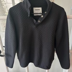 Women’s black half collar long sleeve